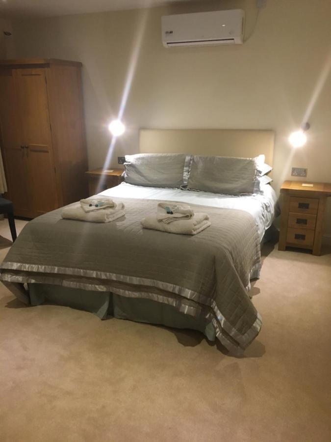 Bryn Derwen Bed and Breakfast Rhayader Exteriör bild
